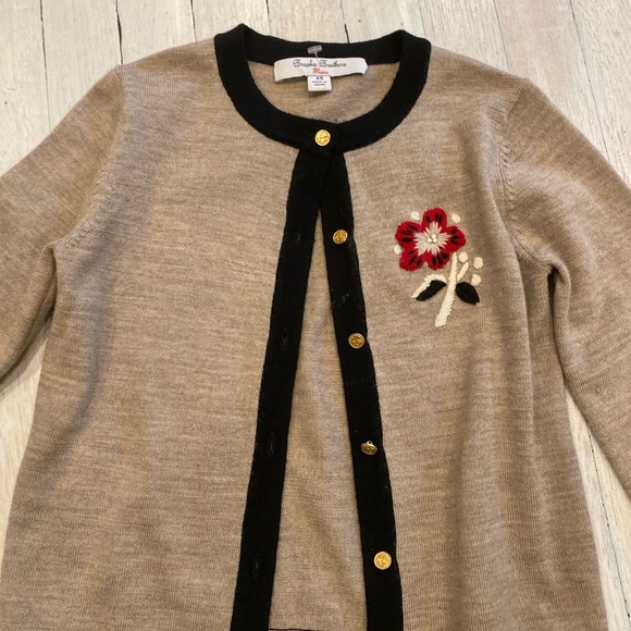 - Brooks Brothers size Xsm sweater be… - Picture 5 of 8